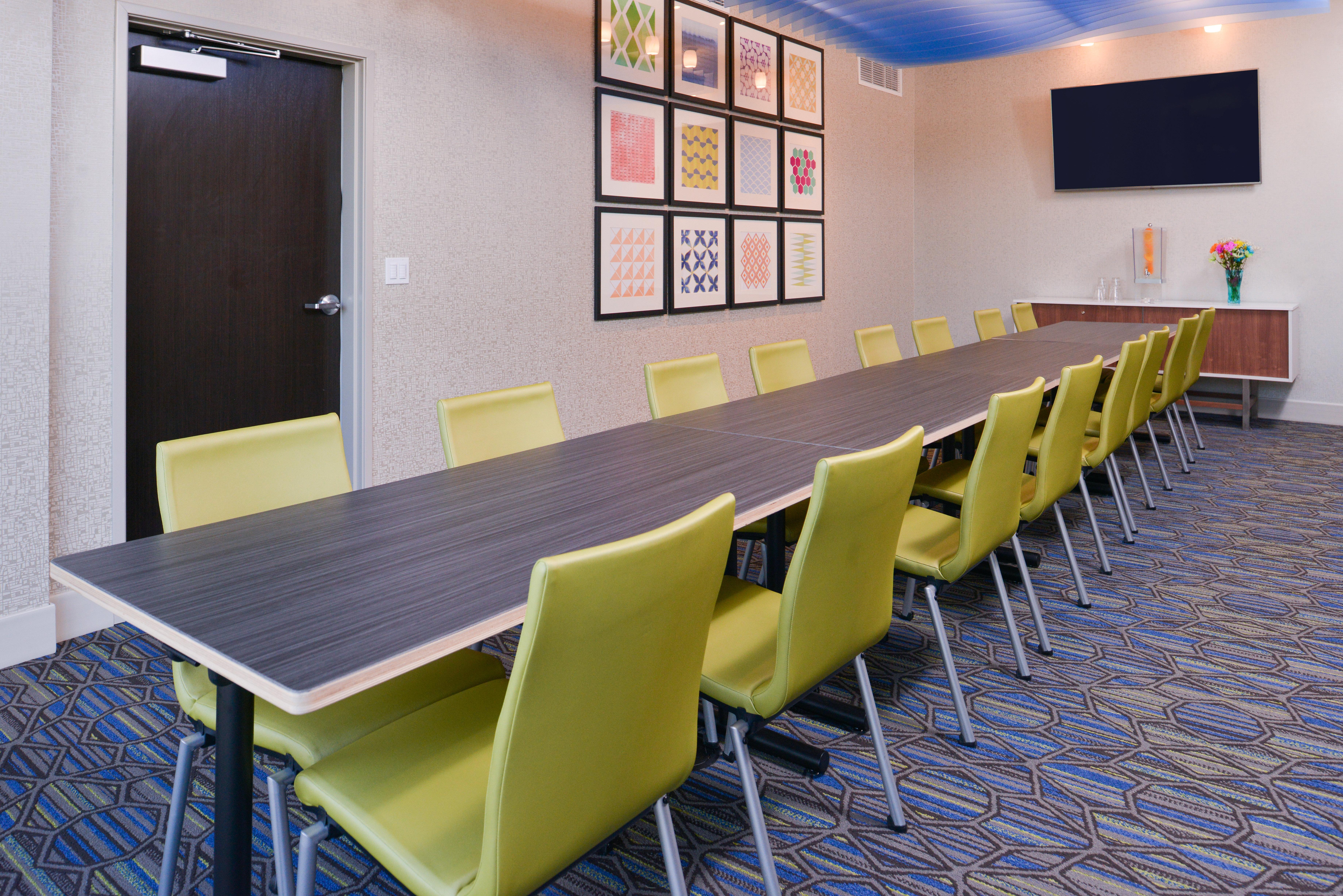 Holiday Inn Express & Suites - Olathe West By Ihg Eksteriør billede
