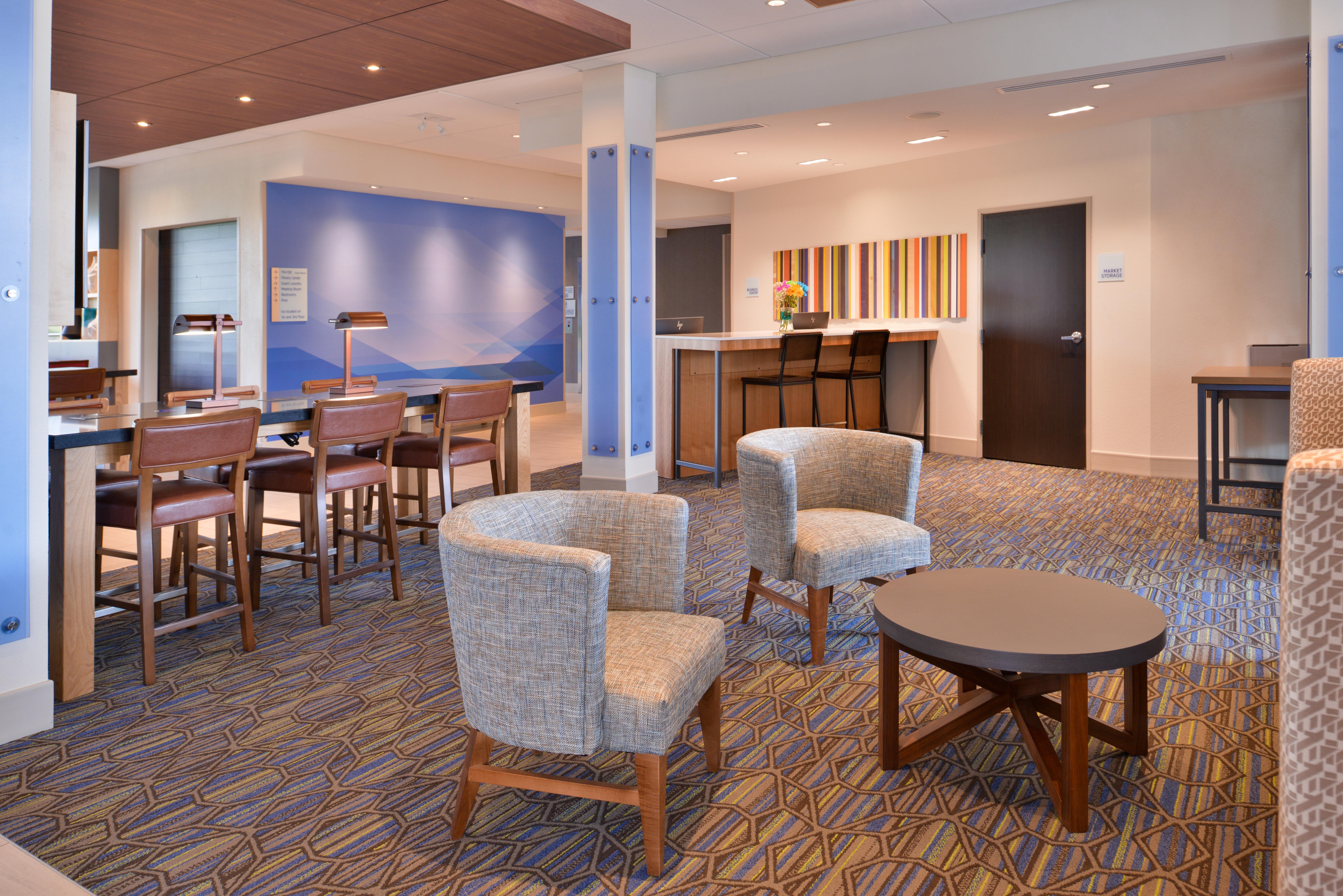 Holiday Inn Express & Suites - Olathe West By Ihg Eksteriør billede