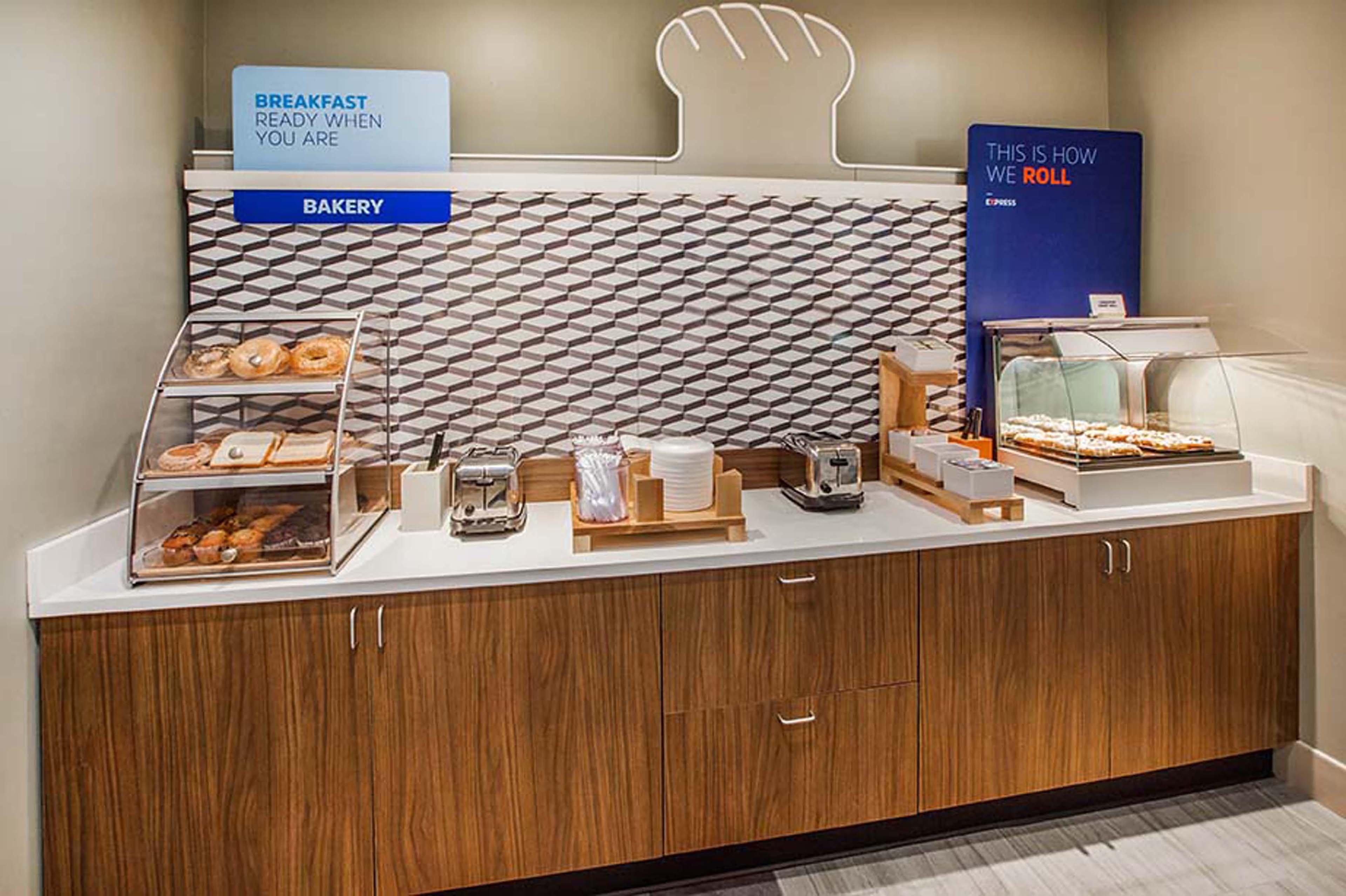 Holiday Inn Express & Suites - Olathe West By Ihg Eksteriør billede